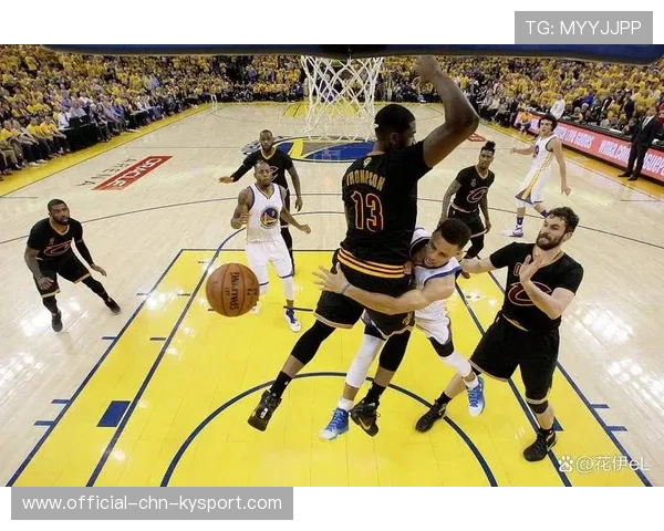 勇士团队连续抢断带来快攻连得数分